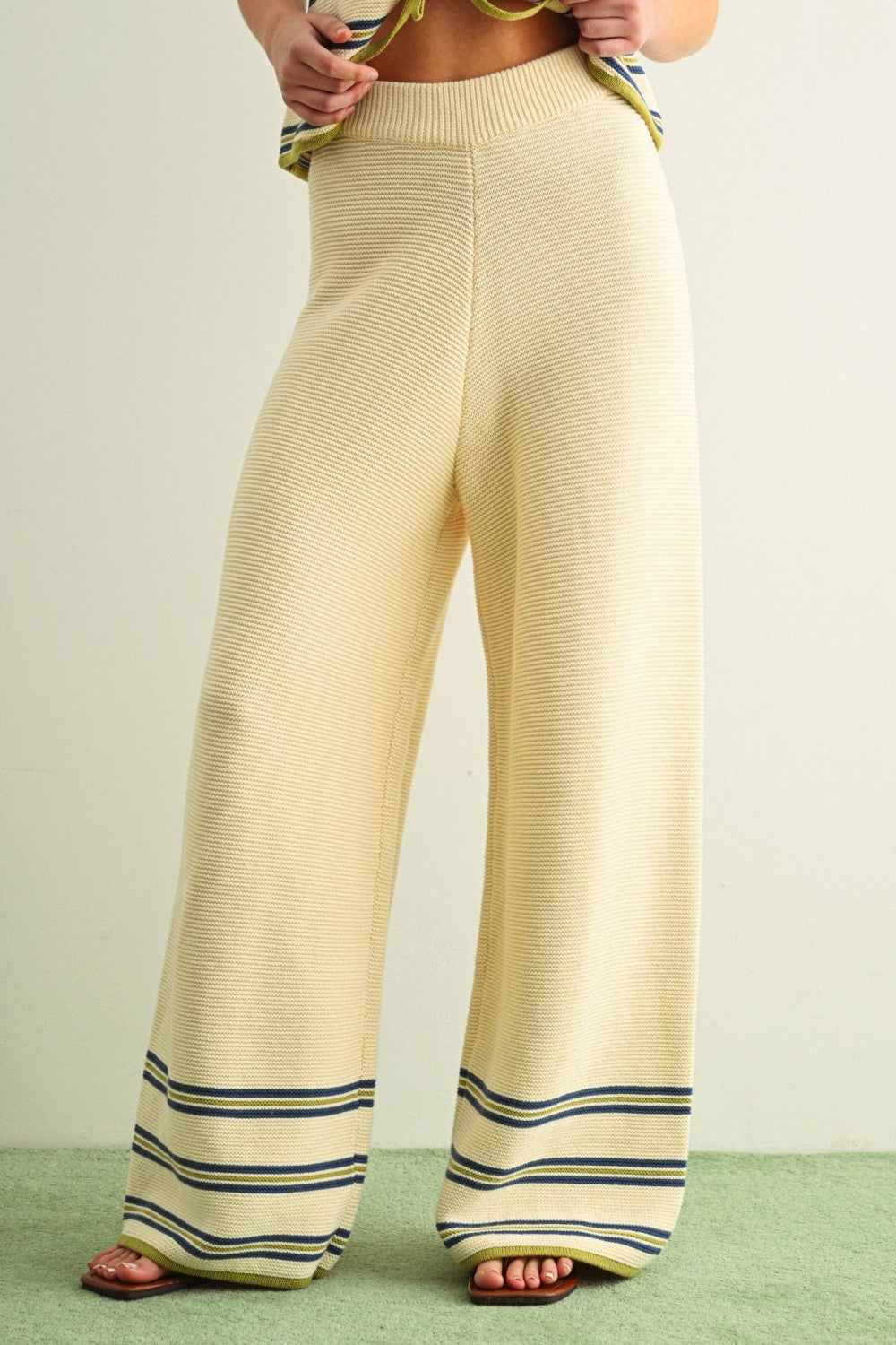 Everyday Escape Knit Pants