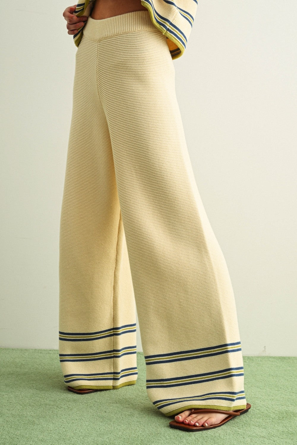 Everyday Escape Knit Pants