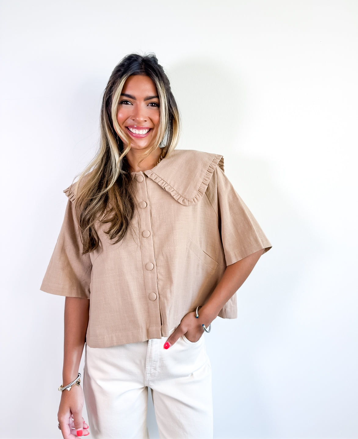 Lucy Linen Collared Blouse