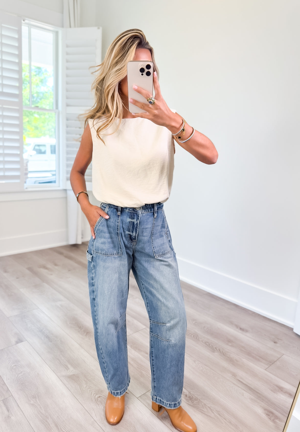 Sammie Barrel Jeans