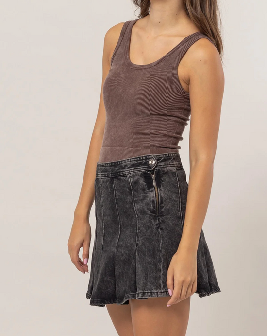 Basic Babe Tank Top (Brown)