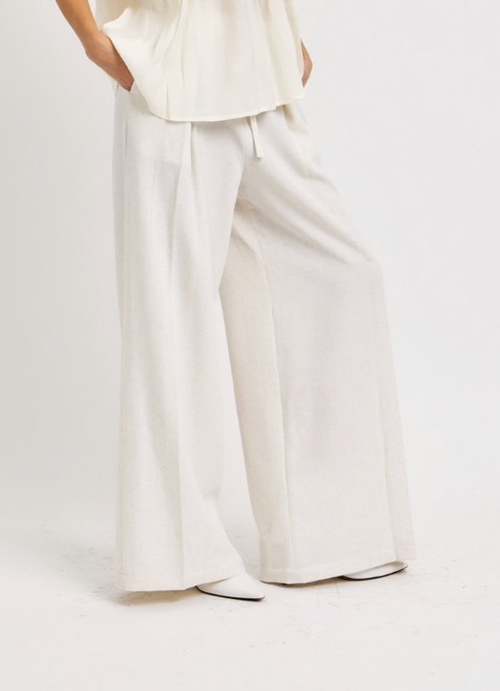 Leisure Lux Pants