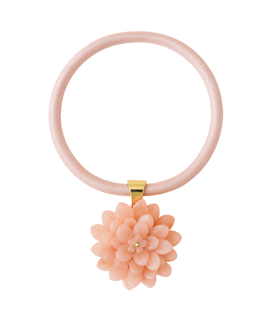 Blush Pink Flower Pendant Collar