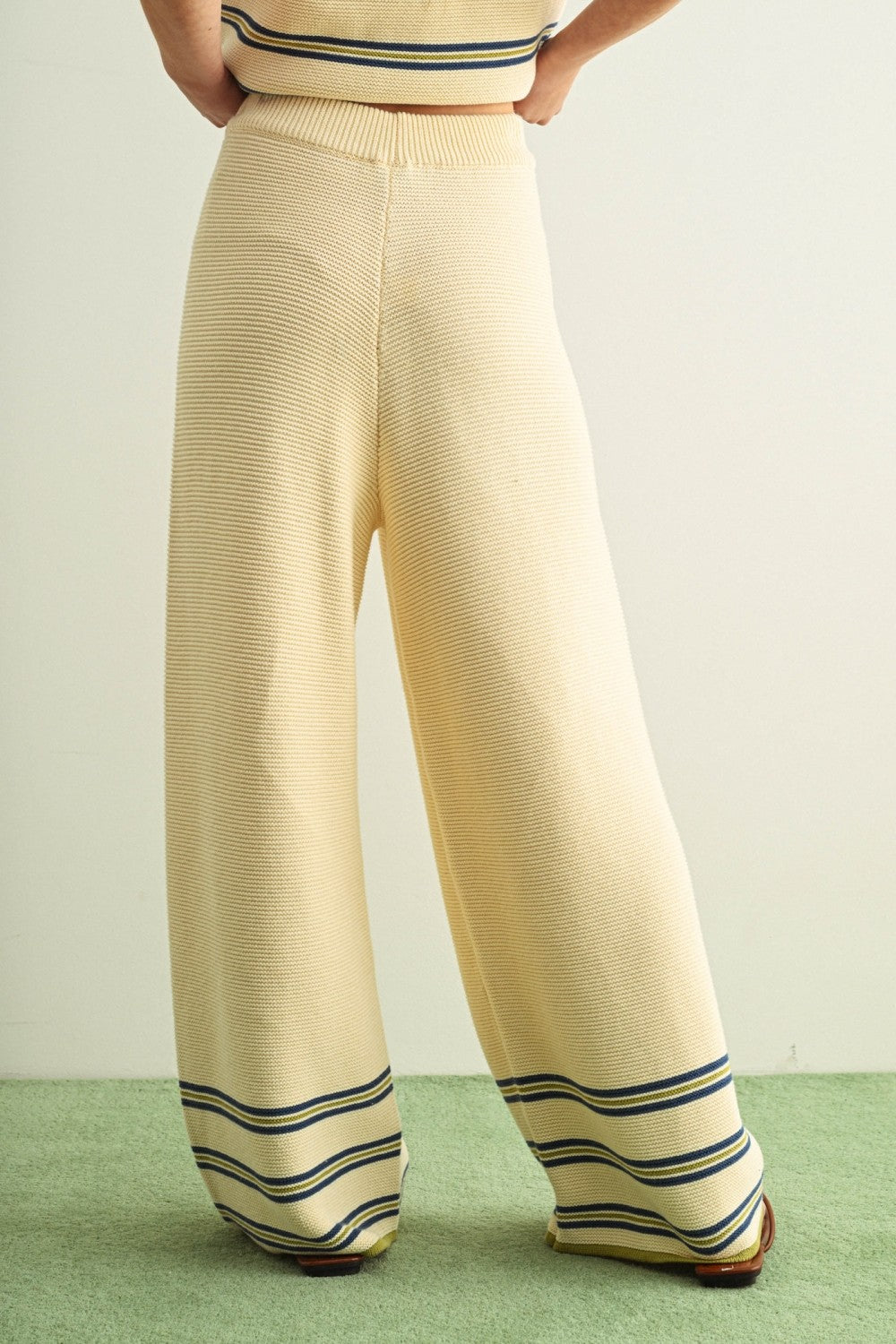 Everyday Escape Knit Pants