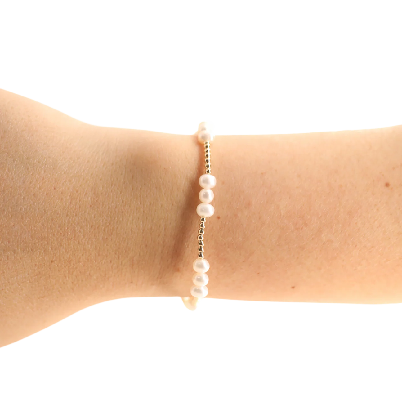 Beaded Blondes ILY Coastal Pearl Bracelet in Gold
