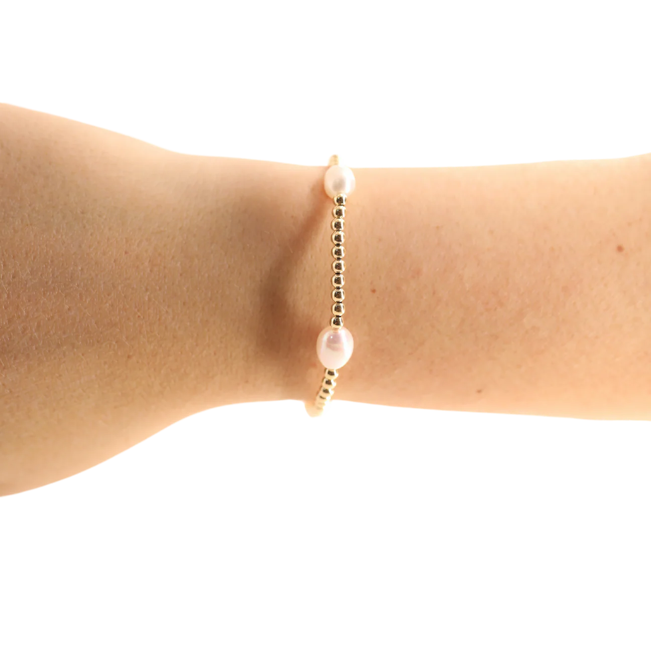 Beaded Blondes Pearl Poppi Bracelet in Gold